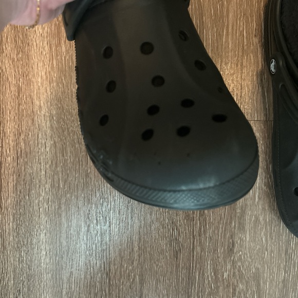 Black crocs in great condition! - Picture 3 of 4